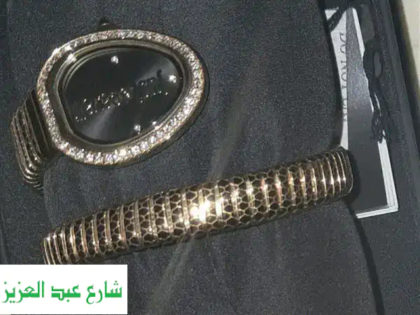Just Cavalli Snake: سحر الأناقة الإيطالية على معصمك!
