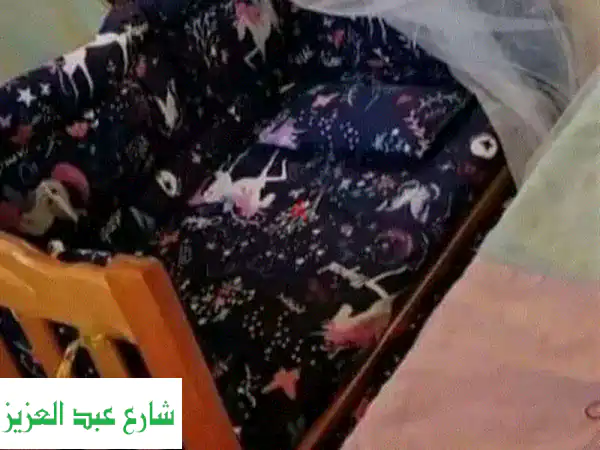 سرير أطفال كامل مع مرتبة وجوانب ومفارش - هزاز وثابت! توصيل لكل مصر