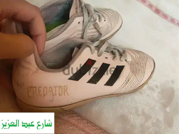 أحذية أديداس أوريجينال لكرة القدم - مثالية...