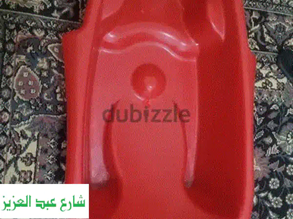 بانيو أطفال مستعمل بحالة ممتازة - مثل الجديد! ✨
