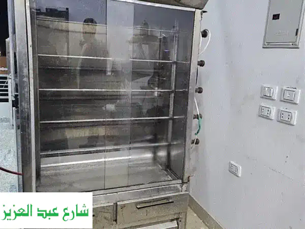 شواية فراخ كهرباء وغاز (مستعملة بحالة ممتازة) - فرصة...