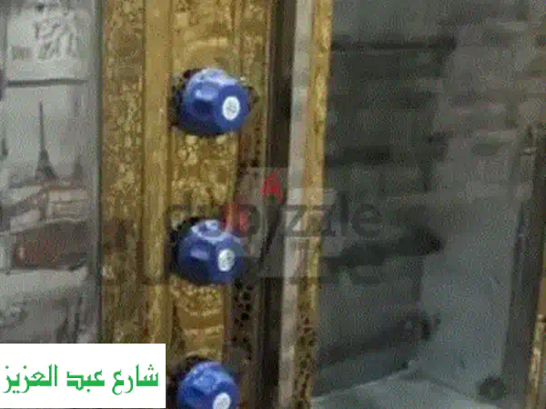شواية فراخ كهرباء وغاز (مستعملة بحالة ممتازة) - فرصة لا تُفوّت!