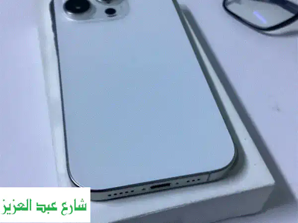 iPhone 16 Pro بحالة ممتازة - استخدام أسبوع فقط!  (128GB)