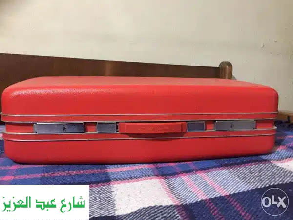 شنطة سفر سمسونايت إيطالية أنيقة - بحالة ممتازة! عرض خاص