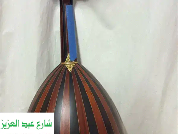 عود مراد التركي: رحلة موسيقية آسرة مع أجود...