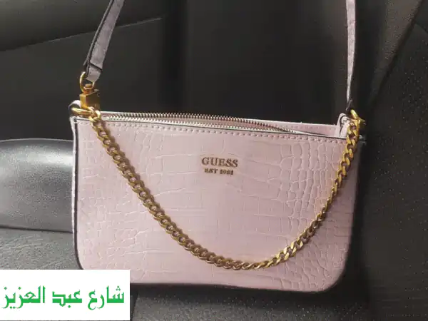 حقيبة Guess نسائية أصلية - كالجديدة!  فرصة لا تُفوّت