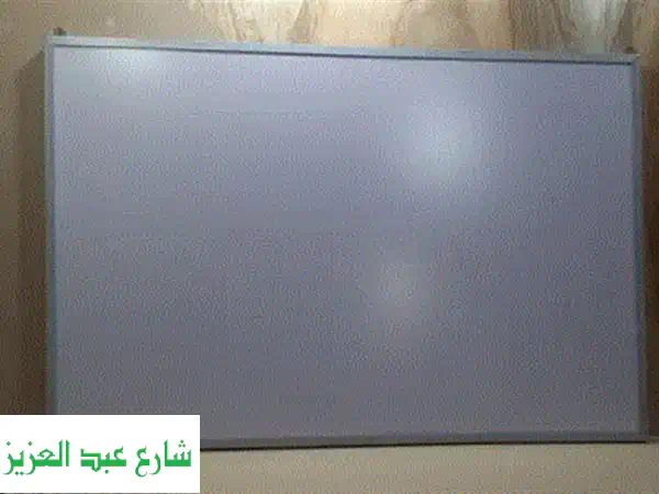 سبورة بيضاء عملاقة 120x80 سم - مثالية للمدرسة، المنزل، أو العمل! توصيل لاسكندرية