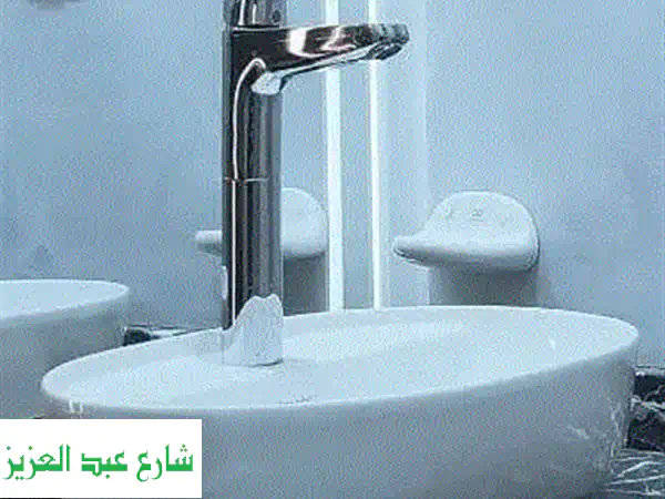 خلاط ايديال استاندارد B1872 AA - حالة ممتازة! (مستعمل...