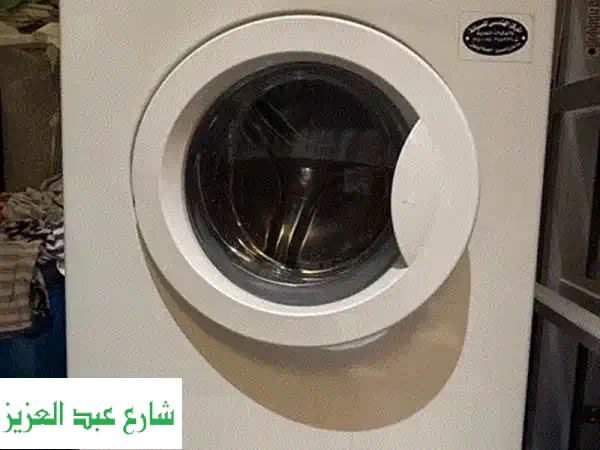 غسالة ملابس + مجفف ملابس مستعملان بحالة ممتازة!...