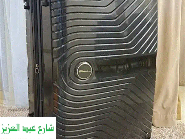 شنطة سفر عملاقة بحجم 90x50 سم - جديدة كليا! سفرك...