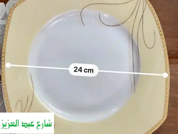 طقم عشاء فاخر فلبيني - 70 قطعة!  أضف لمسة أناقة لحدائك!