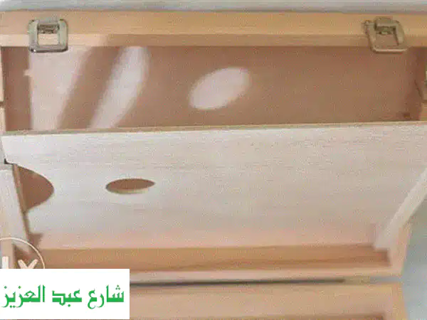 صندوق ألوان فاخر: تنظيم مثالي لإبداعك! (وارد أمريكا)