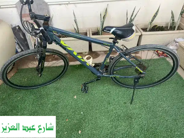عجلة هوائية بحالة ممتازة - مقاس كبير، سرعتين،...
