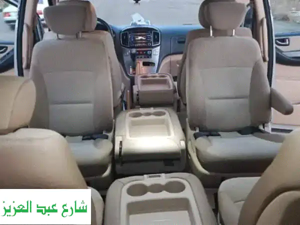 🚗  استمتع برحلة مريحة وآمنة: تأجير سيارات إلى مطارات القاهرة ومنها إلى أبرز المدن السياحية!