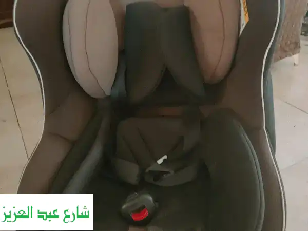 كرسي سيارة Juniors آمن ومريح لطفلك (0-3 سنوات) - بحالة ممتازة!