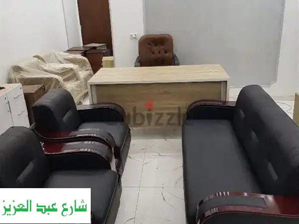 غرفة مكتب كاملة جاهزة! ✨  أثث مكتبك بأناقة مع...