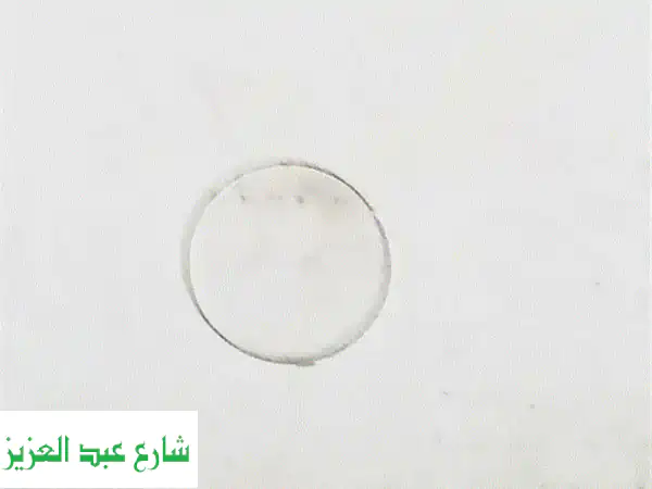 AirPods 2 (أمريكي الصنع) بحالة ممتازة! سعر لا يُصدق!