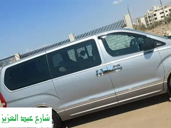 استكشف مع سائقك الخاص: إيجار سيارات عائلية 7 ركاب...