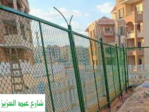اسوار سلك اخضر لحمايه الحدائق عمود ونهتز
