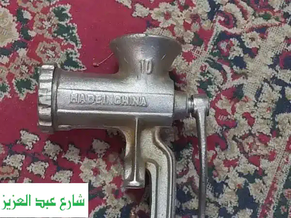 مفرمة يدوية 10 مقاس - سهولة وسرعة في المطبخ! (عرض خاص)