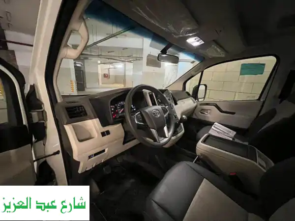 تأجير تويوتا هايس 14 راكب - رحلات مريحة وأسعار مميزة مع تورزم تورز