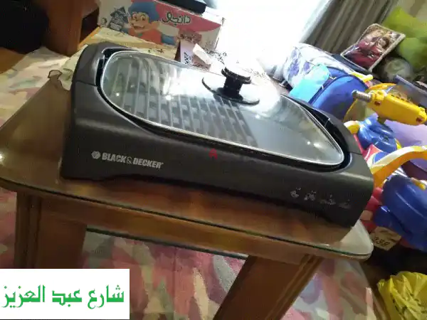 شواية كهربائية Black & Decker (2000 وات) + مصفاة خضار ايكيا - بحالة ممتازة!