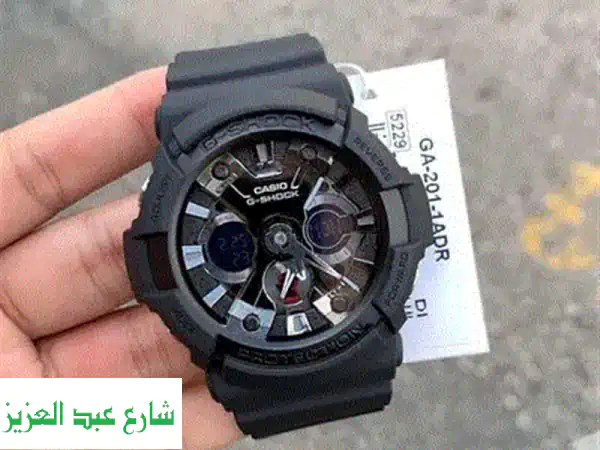 ساعة سامسونج جير اس ٣ الذكية (Gear S3) بحالة ممتازة + شاحن - عرض لا يُفوّت!