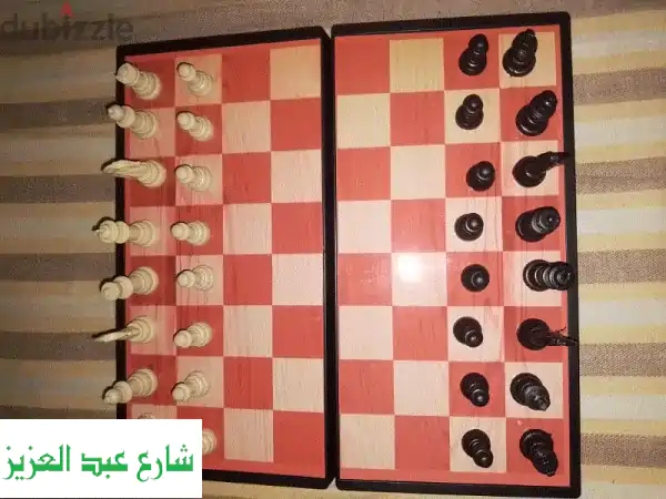 شطرنج مغناطيسي فاخر: تجربة لعب لا تُنسى!