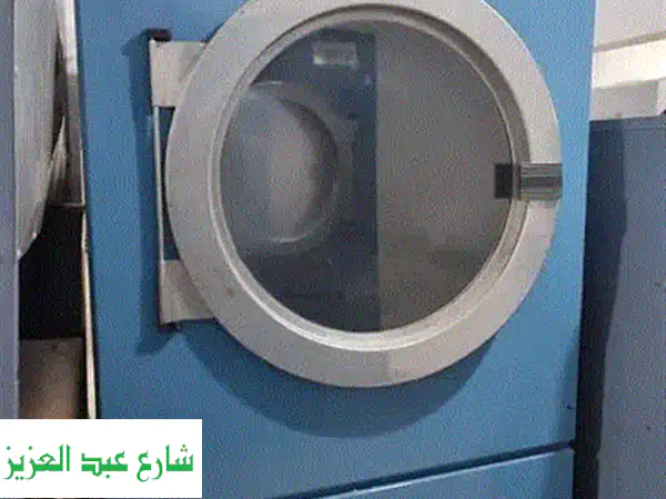 فرصة ذهبية! سوبر ماركت وجزارة كاملتين للبيع في مدينة نصر - جاهز للعمل فوراً!