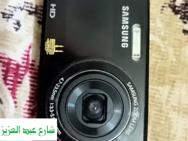 كاميرا سامسونج ST70 بحالة ممتازة - فرصة رائعة!