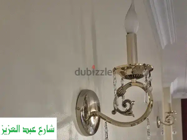 أضف سحرًا لبيتك مع مجموعة نجف وأبليك كريستال...