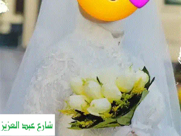 فستان زفاف ملكيّ: تألّقي كأميرة في يومكِ الكبير!