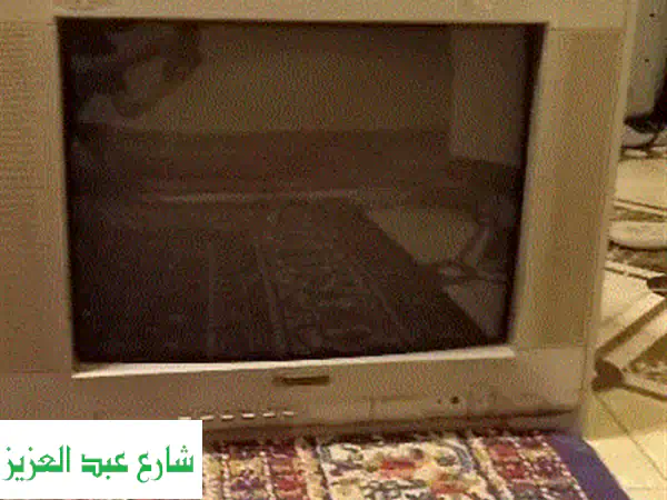 تلفزيون 20 بوصة نيو ناشيونال + ريسيفر - حالة ممتازة!...