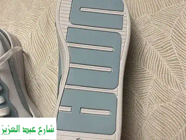 أحذية بوما أصلية - مقاس ٤٠ - جودة ألمانية استثنائية!