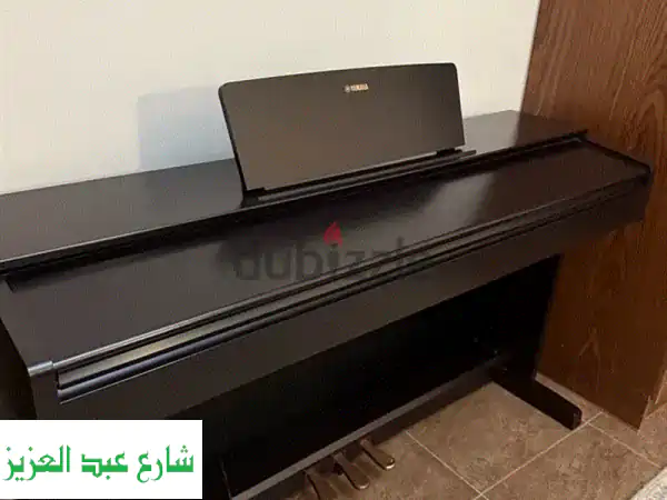 بيانو ياماها أريوس YDP-103: تجربة عزف استثنائية في منزلك