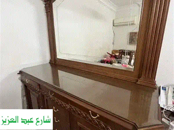 فرصة ذهبية! أثاث منزلي فاخر للبيع - حالة ممتازة - سعر مغرٍ!