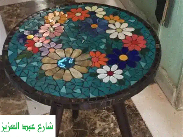 طاولات جانبية فنية يدوية الصنع - تصميمات مميزة...