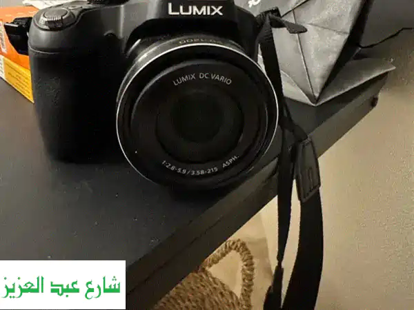 باناسونيك لوميكس FZ70: كاميرا احترافية بحالة ممتازة! ✨
