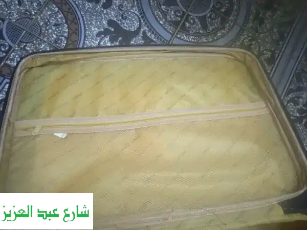 شنطة سفر قماشية أنيقة - حجم متوسط - جودة عالية بسعر 600 جنيه فقط!