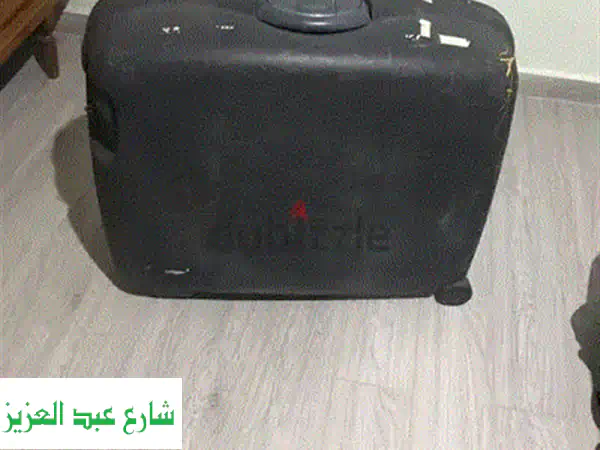 شنط سفر فاخرة ضد الكسر - 3 قطع بتصميم عصري مميز! ✈️