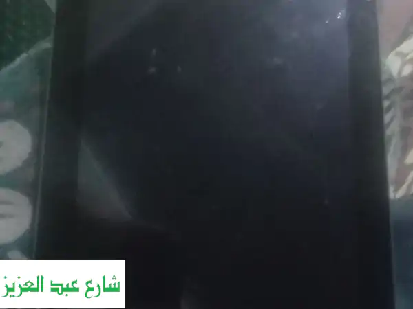 تابلت آبل 16 جيجا (سعر مغرٍ!) - بحالة ممتازة (باستثناء...