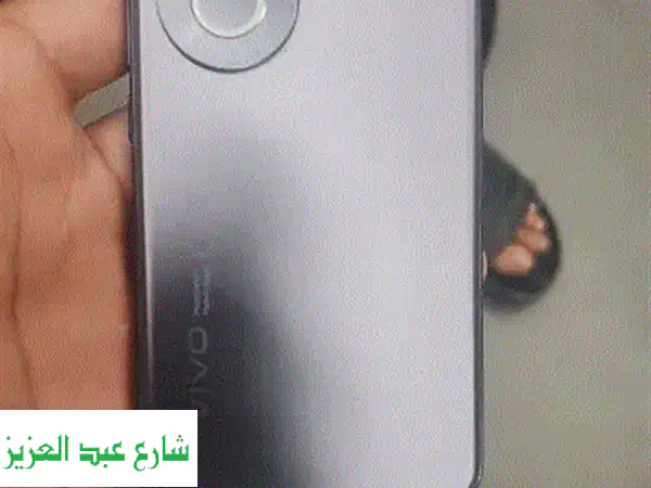 آيفون 14 بحالة ممتازة - 128 جيجا - بطارية 96% - ضمان رسمي!