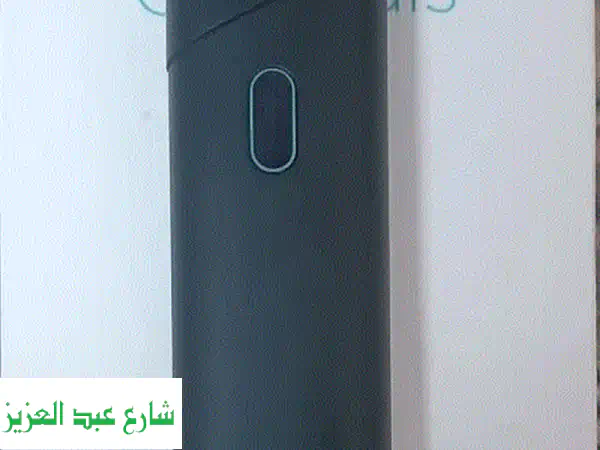 IQOS Black - بحالة ممتازة! استخدام محدود، مع علبته...