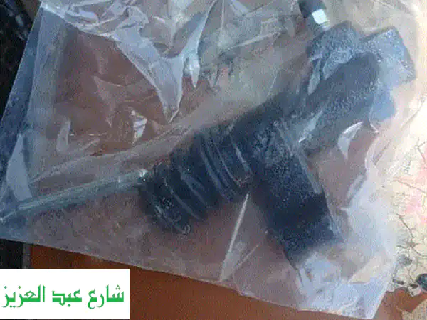 عطل سيارتك في العين السخنة؟  لا تقلق!  خدمة صيانة متنقلة على مدار الساعة