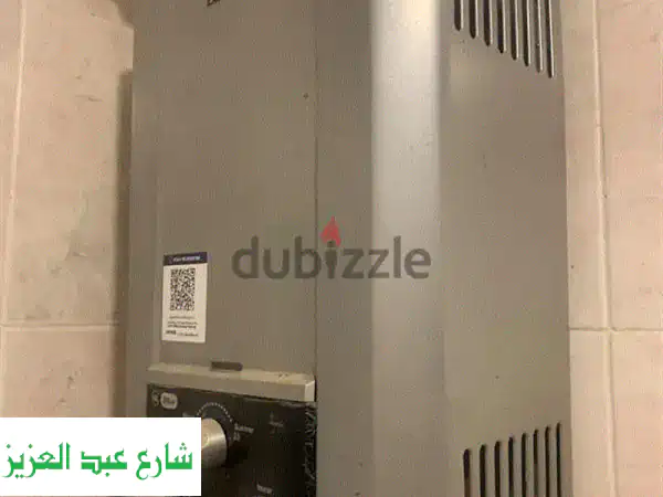 سخان غاز زانوسي - بحالة ممتازة! استخدام شهرين فقط -...