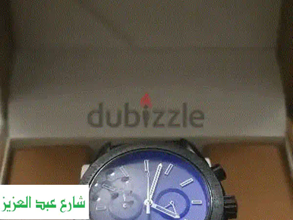 أوميغا سبيدماستر الأسود: أناقة لا تُقاوَم،...
