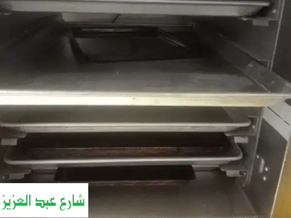 حافظ على دفء منتجاتك مع ستارة هواء ساخنة Hatco - جودة عالية، تصميم متين