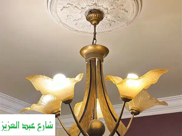 تحفة فنية نادرة! نجفتان أنتيقتان مستوردتان من آسيا...