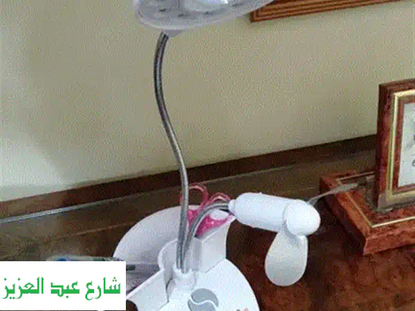 أضفي سحراً على منزلك مع أباجورة أرضية معدنية طويلة ✨