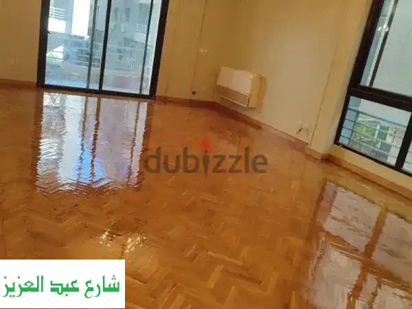 باركيه فاخر وعناية فائقة: تركيب، صيانة، وقشط وتلميع...